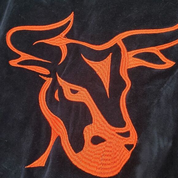 Velvet Jacket Full Zip Bull Embroidery Black No Size Tag Or Brand Stylish Unique - Picture 2 of 13